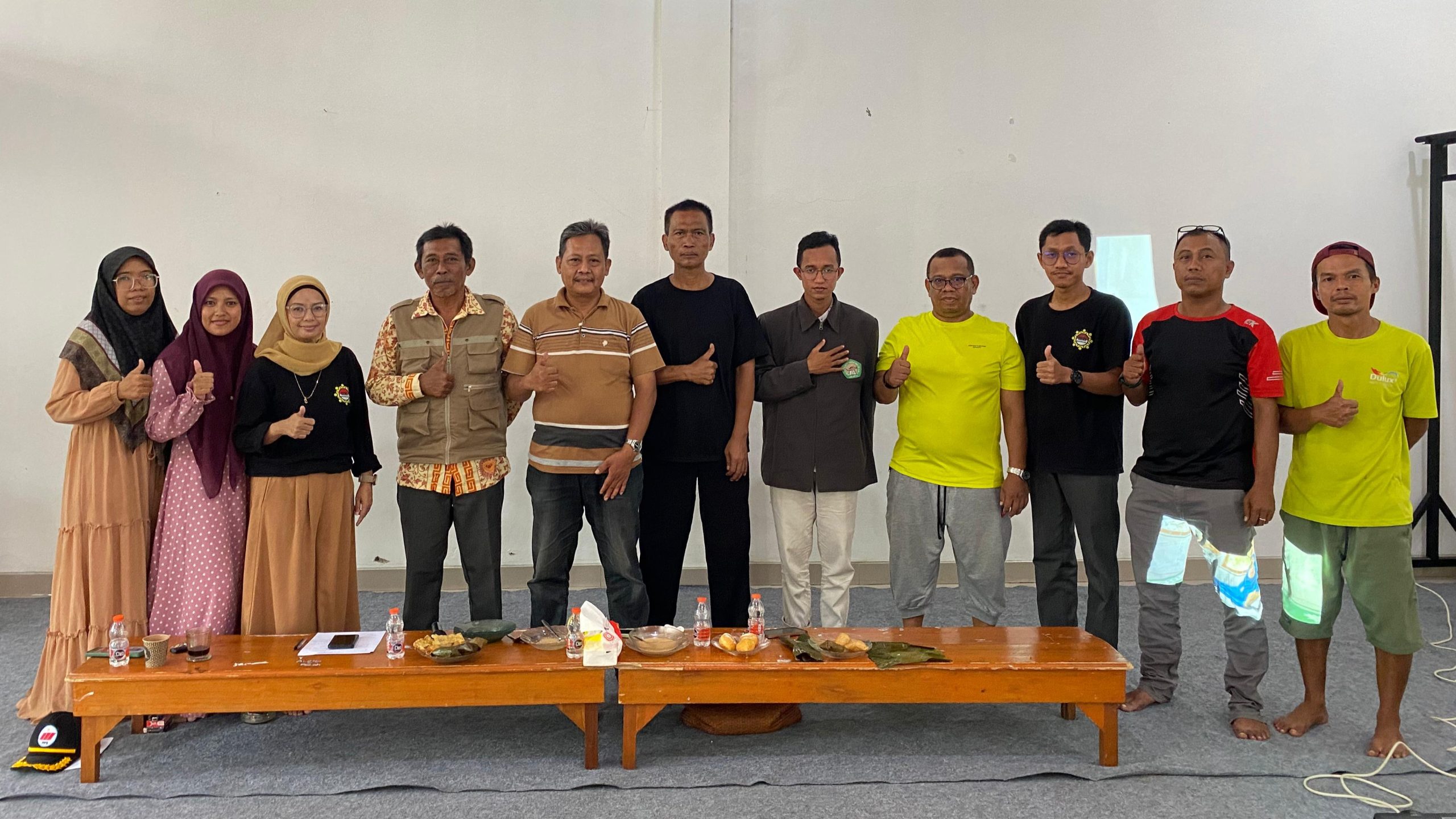 Berbagi dengan Anak Yatim di Serpong Tangerang